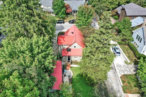 185 E Ash Street Zionsville IN 46077