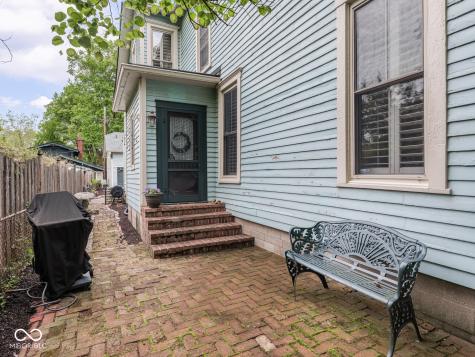 5514 E Michigan Street Indianapolis IN 46219