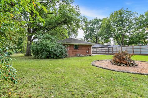 50 W 72nd Street Indianapolis IN 46260