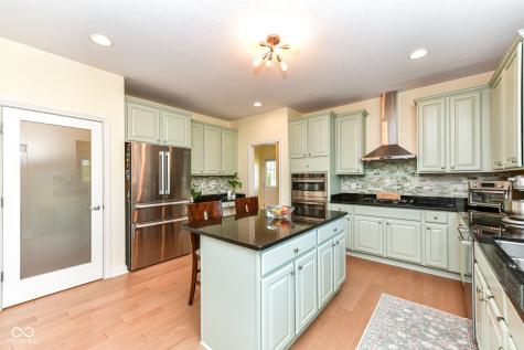 13845 Kickapoo Trail Carmel IN 46033