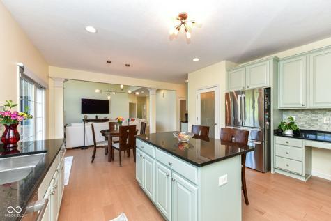13845 Kickapoo Trail Carmel IN 46033