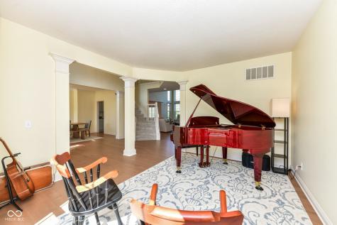 13845 Kickapoo Trail Carmel IN 46033