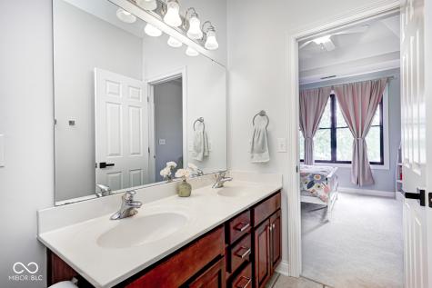 16285 Remington Drive Fishers IN 46037