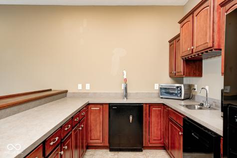 16285 Remington Drive Fishers IN 46037