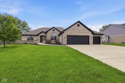 3830 S Redbird Trail New Palestine IN 46163