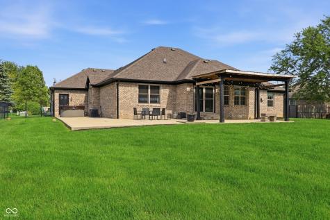 3830 S Redbird Trail New Palestine IN 46163