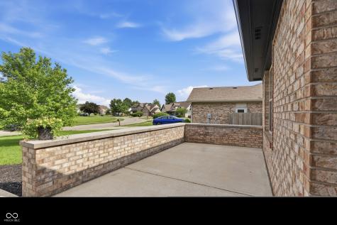3830 S Redbird Trail New Palestine IN 46163