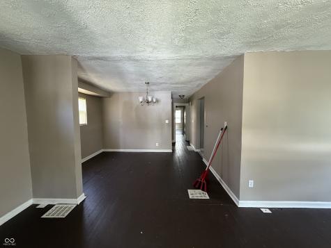 1525 Comer Avenue Indianapolis IN 46203
