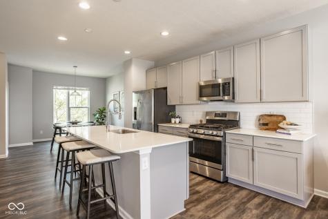 2949 Bolton Square Boulevard Indianapolis IN 46222