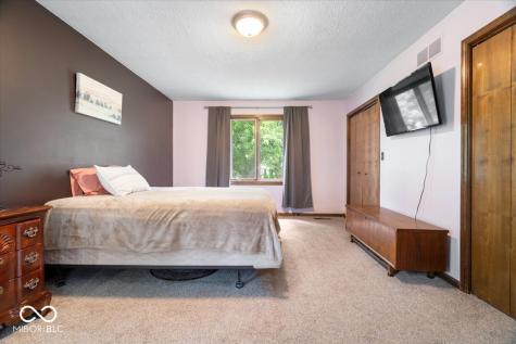 7018 Creekwood Estates Brownsburg IN 46112