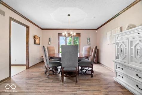 7018 Creekwood Estates Brownsburg IN 46112