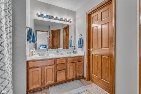 893 Sagittarius Avenue Franklin IN 46131