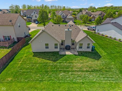 893 Sagittarius Avenue Franklin IN 46131