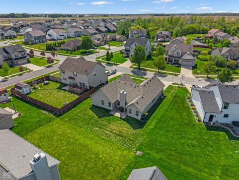 893 Sagittarius Avenue Franklin IN 46131
