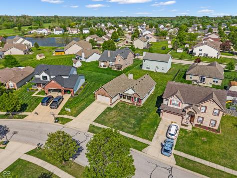 893 Sagittarius Avenue Franklin IN 46131