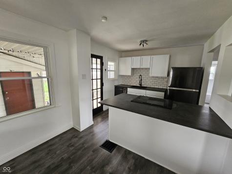 2016 Glenridge Drive Indianapolis IN 46218