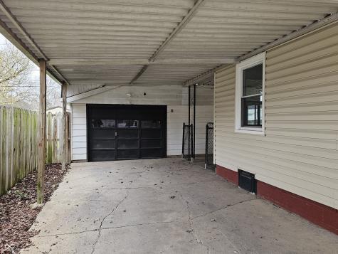 2016 Glenridge Drive Indianapolis IN 46218