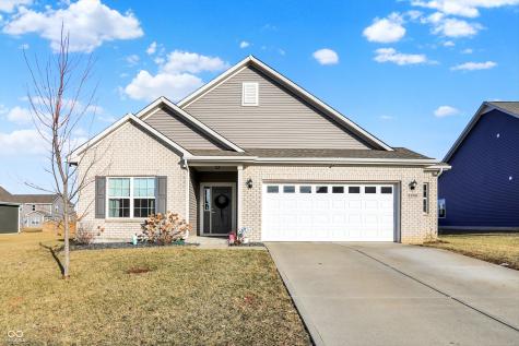 2259 Summer Shore Drive Greenwood IN 46143