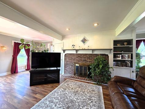 6908 Mendenhall Road Indianapolis IN 46221