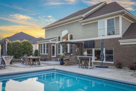 10589 Geist View Drive Fishers IN 46055