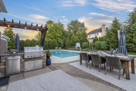 10589 Geist View Drive Fishers IN 46055
