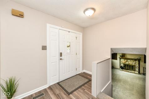 34 Sleepy Hollow Court Westfield IN 46074