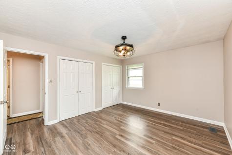 34 Sleepy Hollow Court Westfield IN 46074