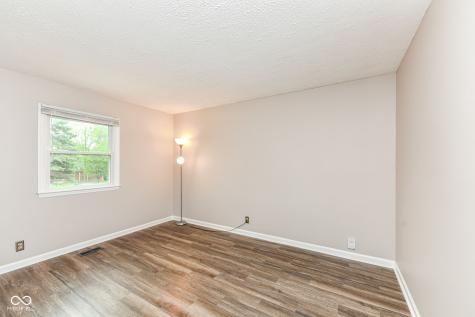 34 Sleepy Hollow Court Westfield IN 46074