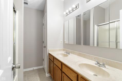 5747 Eden Village Drive Indianapolis IN 46254