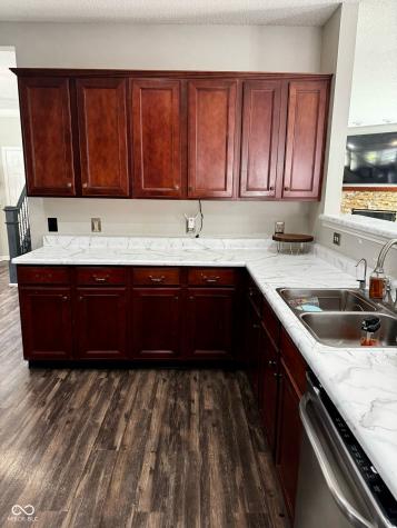 12583 Courage Crossing Fishers IN 46037