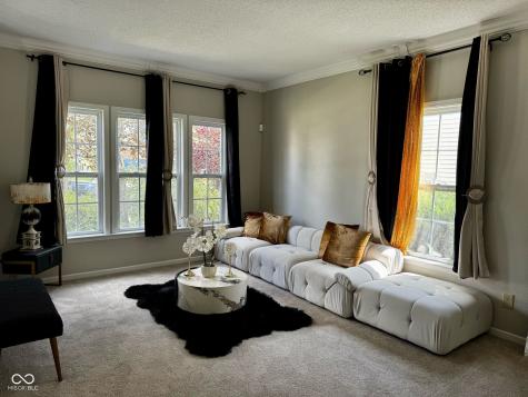 12583 Courage Crossing Fishers IN 46037