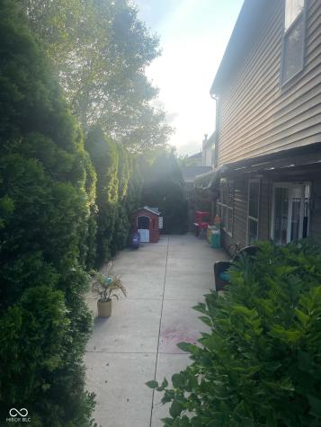 12583 Courage Crossing Fishers IN 46037