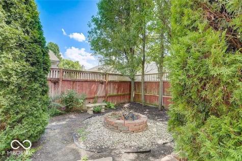 12583 Courage Crossing Fishers IN 46037