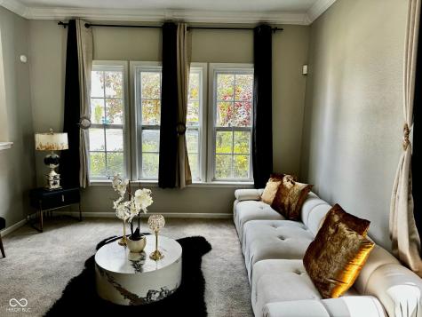 12583 Courage Crossing Fishers IN 46037