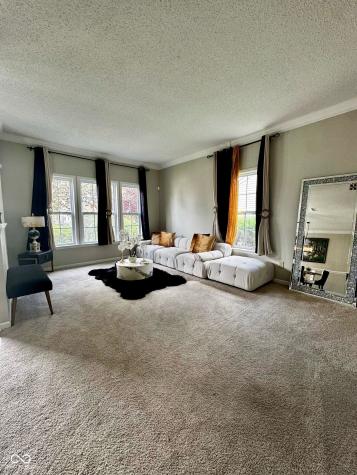 12583 Courage Crossing Fishers IN 46037