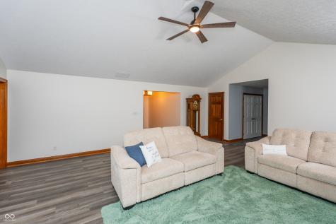 6475 Fieldstream Drive Avon IN 46123