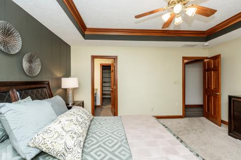 6475 Fieldstream Drive Avon IN 46123