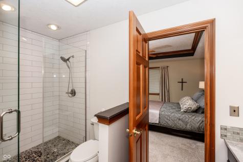 6475 Fieldstream Drive Avon IN 46123