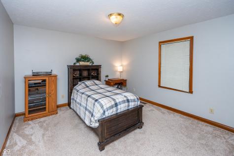 6475 Fieldstream Drive Avon IN 46123