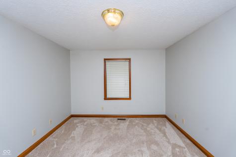 6475 Fieldstream Drive Avon IN 46123