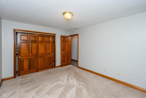 6475 Fieldstream Drive Avon IN 46123
