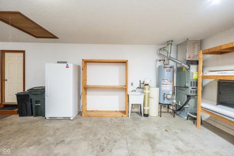 6475 Fieldstream Drive Avon IN 46123