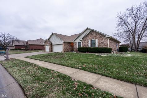 6475 Fieldstream Drive Avon IN 46123