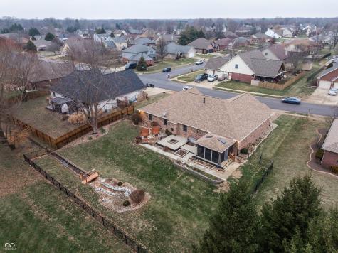 6475 Fieldstream Drive Avon IN 46123