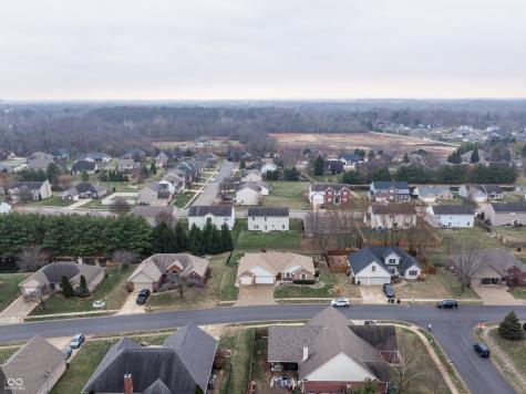 6475 Fieldstream Drive Avon IN 46123