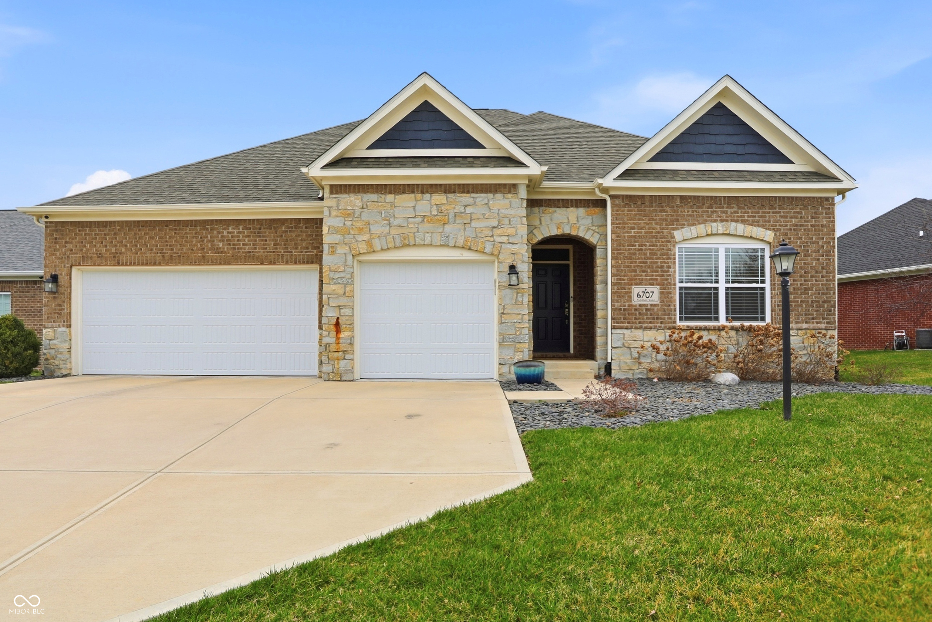 6707 Ventnor Lane Indianapolis IN 46217