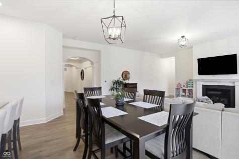 6707 Ventnor Lane Indianapolis IN 46217