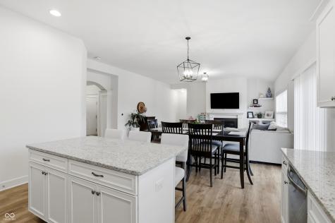 6707 Ventnor Lane Indianapolis IN 46217