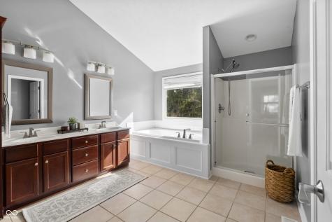18487 Oriental Oak Court Noblesville IN 46062