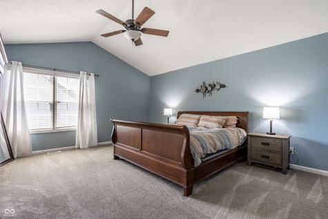 3627 Mossy Rock Drive Zionsville IN 46077